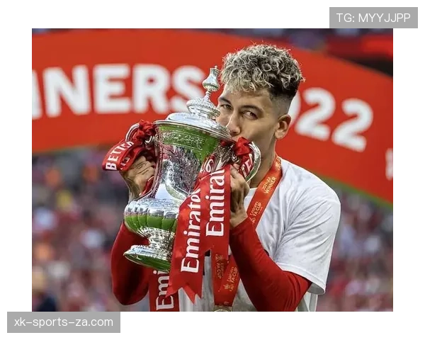 菲尔米诺与奥斯卡在进攻转换上出现分散驱动趋势